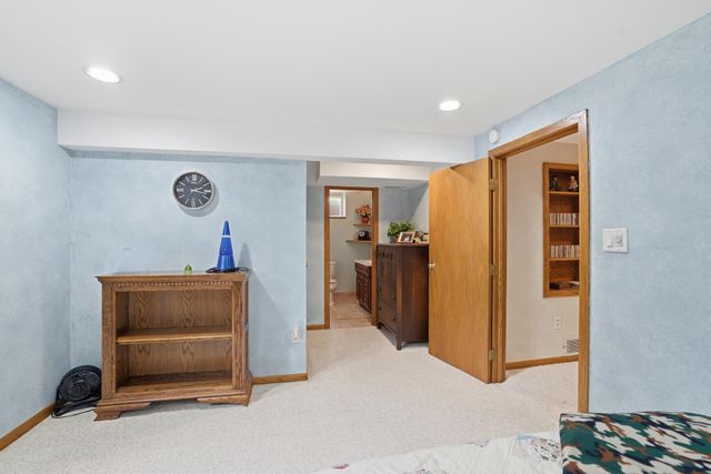 3110 W 82nd Street, Bloomington, MN 55431