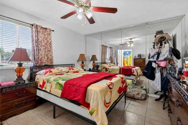 18615 NW 84th Pl 103-1, Hialeah, FL 33015