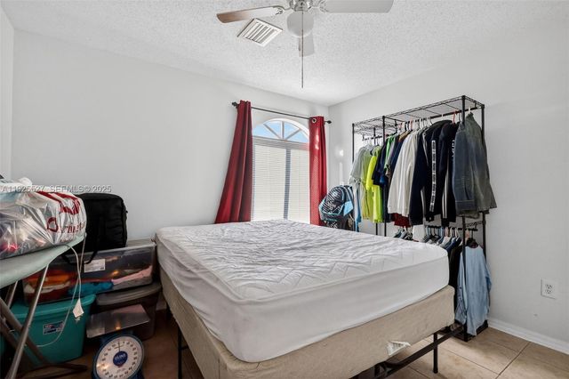 18615 NW 84th Pl 103-1, Hialeah, FL 33015