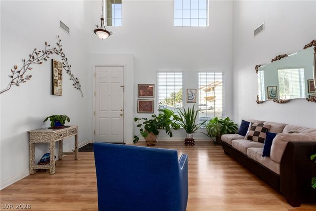 8031 Retriever Avenue, Las Vegas, NV 89147