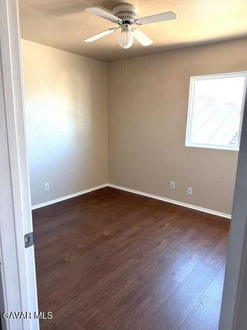 3030 Holline Court, Lancaster, CA 93535