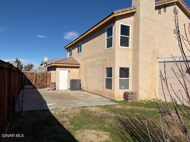 3030 Holline Court, Lancaster, CA 93535