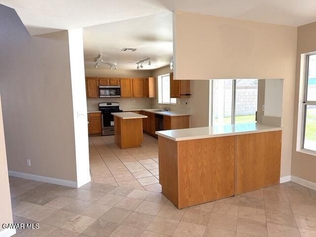 3030 Holline Court, Lancaster, CA 93535