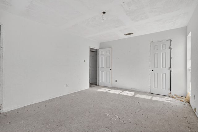 1212 Manning Street, Benbrook, TX 76126