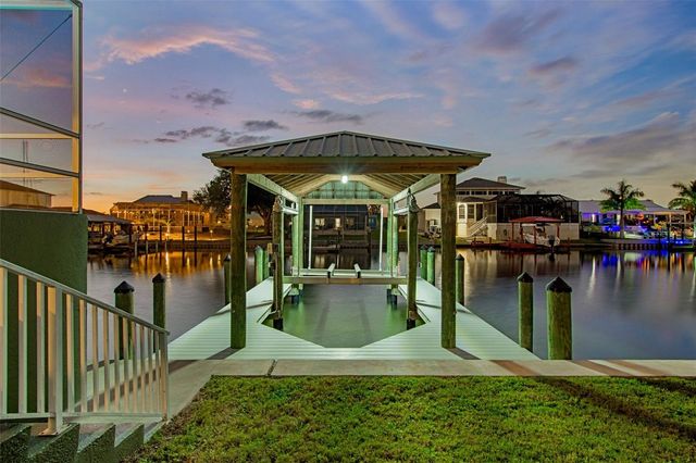 703 BUNKER VIEW DRIVE, Apollo Beach, FL 33572