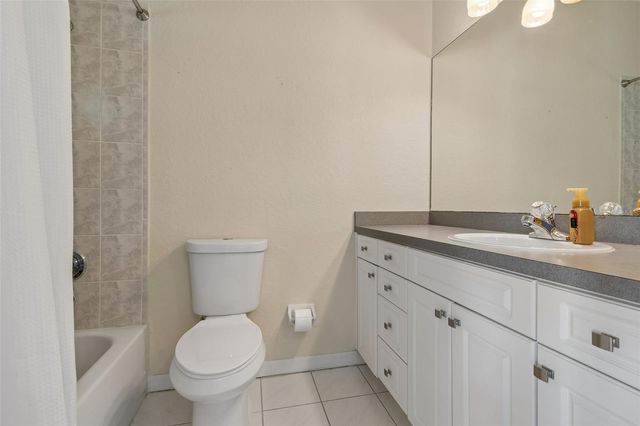 703 BUNKER VIEW DRIVE, Apollo Beach, FL 33572