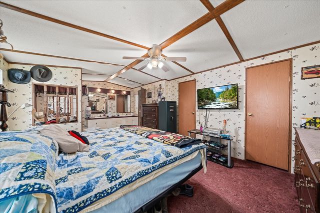 306 Viola Dr, Sparta, TN 38583