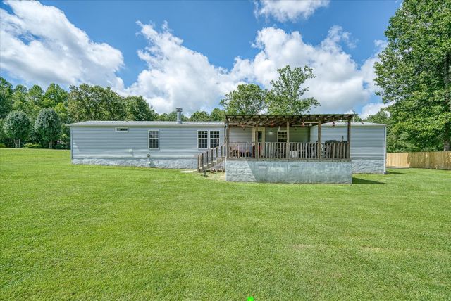 306 Viola Dr, Sparta, TN 38583