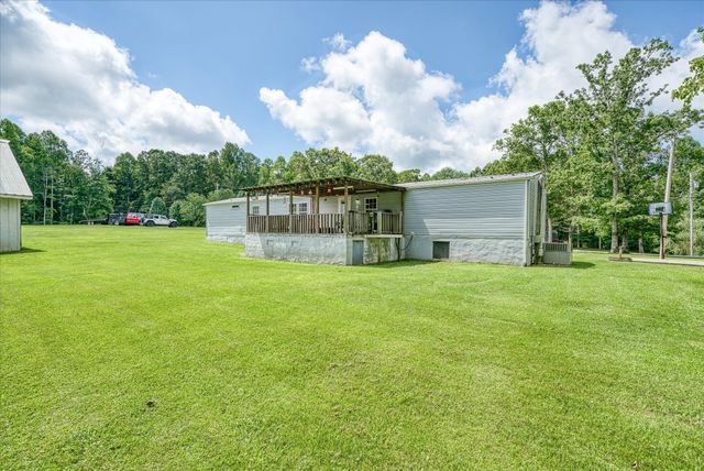 306 Viola Dr, Sparta, TN 38583