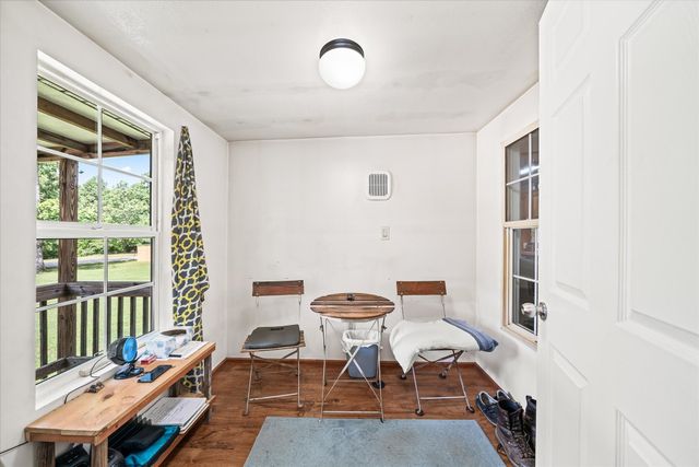 306 Viola Dr, Sparta, TN 38583