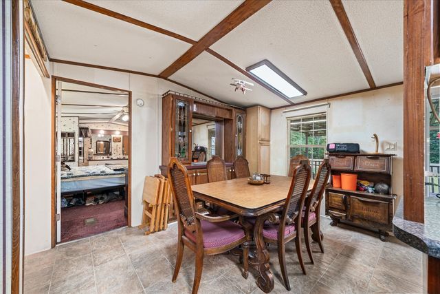 306 Viola Dr, Sparta, TN 38583