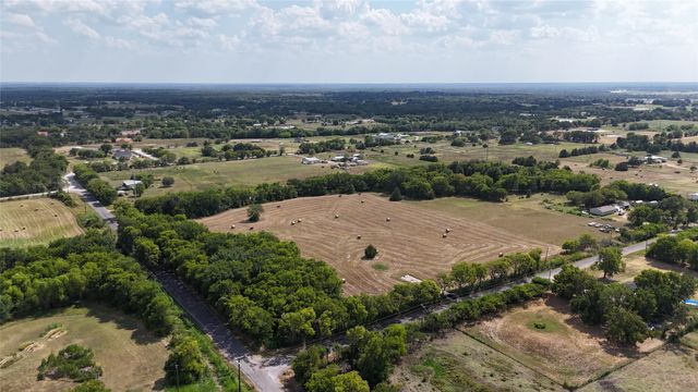 1731 Chapel Road, Quinlan, TX 75474