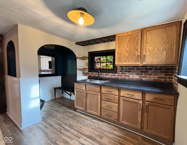 513 W Washington Street, Alexandria, IN 46001