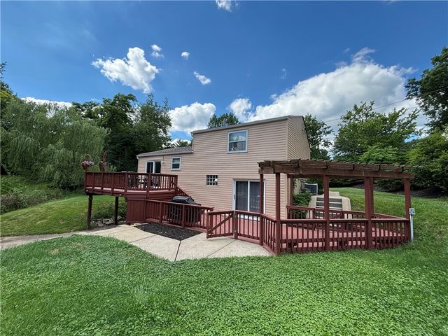 419 Patsy Dr, Pine Twp, PA 15044