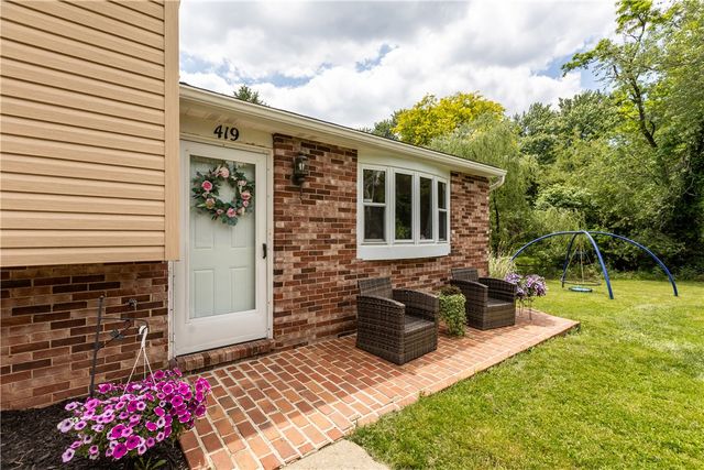 419 Patsy Dr, Pine Twp, PA 15044