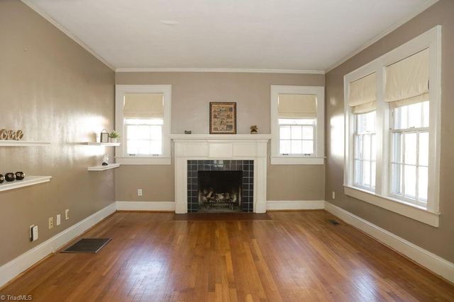 1805 W Friendly Avenue, Greensboro, NC 27403