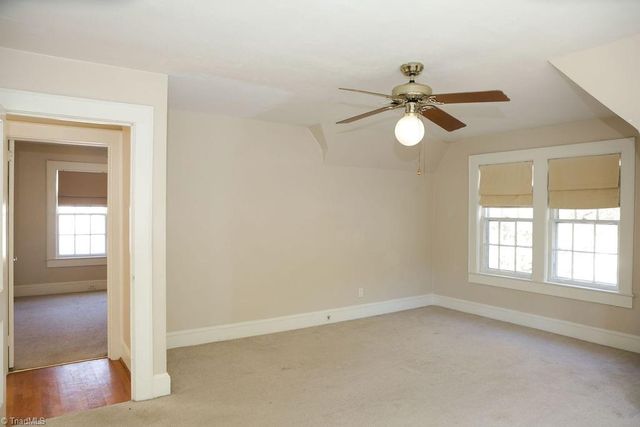 1805 W Friendly Avenue, Greensboro, NC 27403