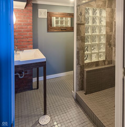 6012 Kingsley Drive, Indianapolis, IN 46220