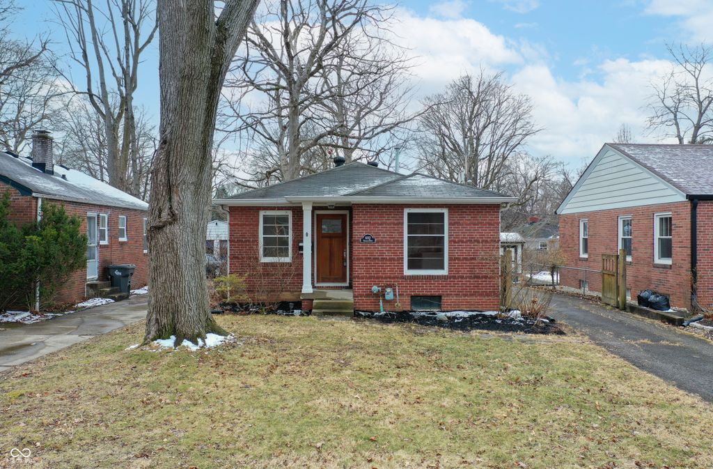 6012 Kingsley Drive, Indianapolis, IN 46220