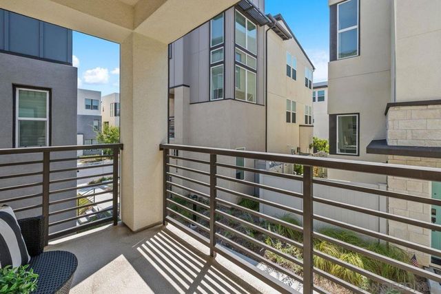 11050 Solstice, San Diego, CA 92126