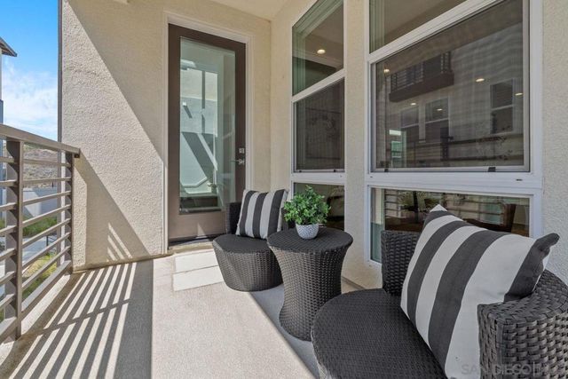 11050 Solstice, San Diego, CA 92126