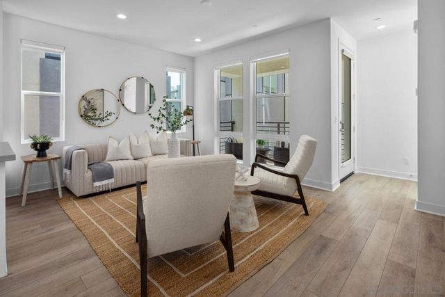 11050 Solstice, San Diego, CA 92126