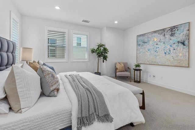 11050 Solstice, San Diego, CA 92126