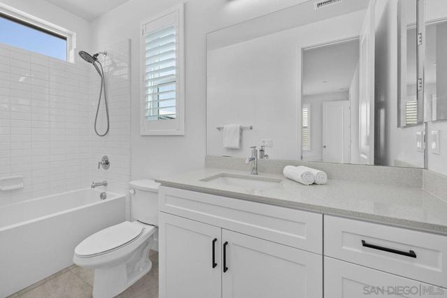 11050 Solstice, San Diego, CA 92126