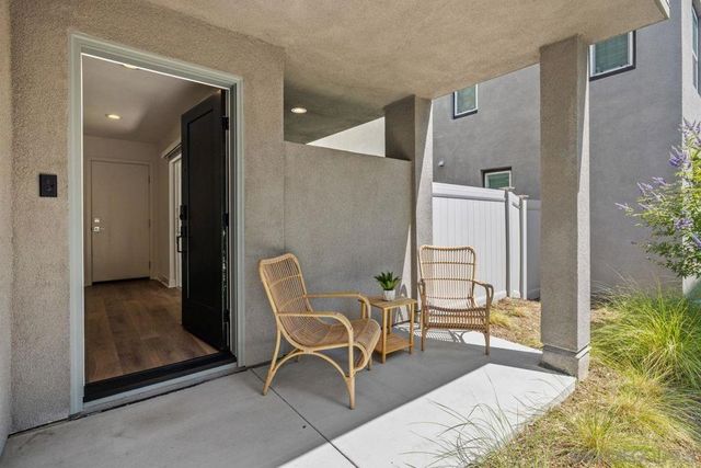 11050 Solstice, San Diego, CA 92126