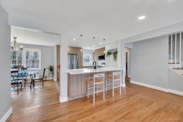 50 Sudbury Lane, Westbury, NY 11590