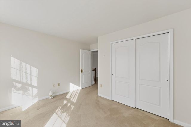 221 CULLEN WAY, Newark, DE 19711