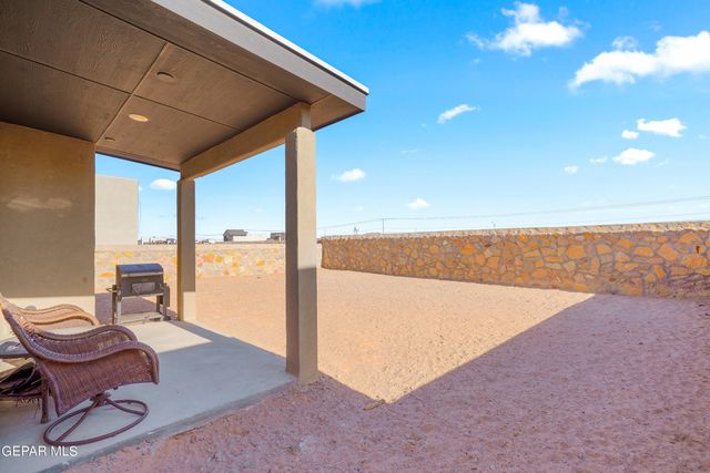 13070 GRANTHAM Lane, El Paso, TX 79928