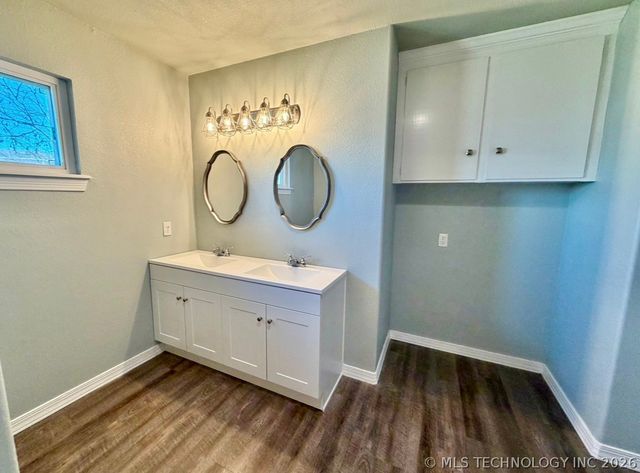 408 S Saltwell Street, Salina, OK 74365