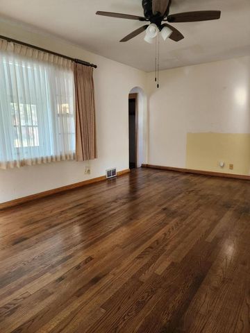 7813 24th AVENUE, Kenosha, WI 53143