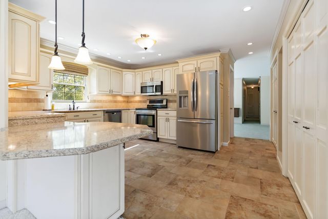 203 Cardinal Drive, Richmond, KY 40475