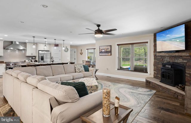 26750 DEEP BRANCH RD, Milton, DE 19968