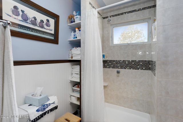 60 Sunset Drive, Howell, NJ 07731