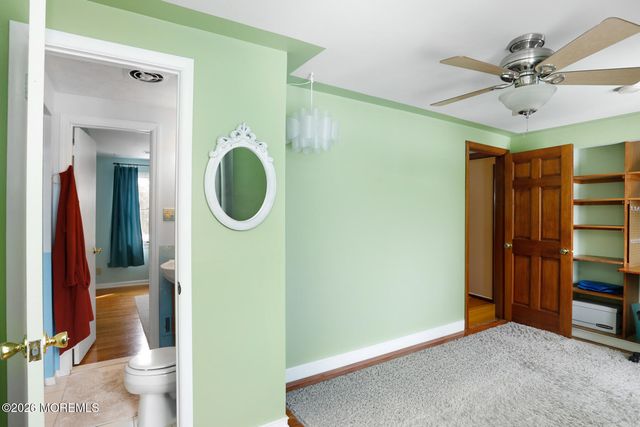 60 Sunset Drive, Howell, NJ 07731