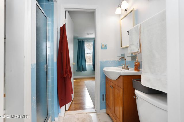 60 Sunset Drive, Howell, NJ 07731