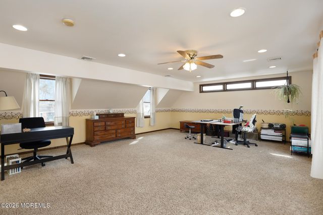 60 Sunset Drive, Howell, NJ 07731