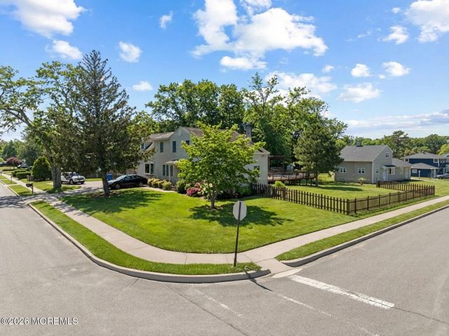 60 Sunset Drive, Howell, NJ 07731