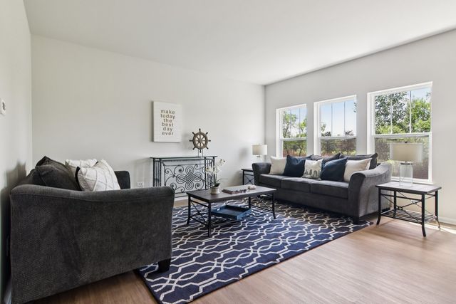 329 N. Aspen Drive, Cortland, IL 60112