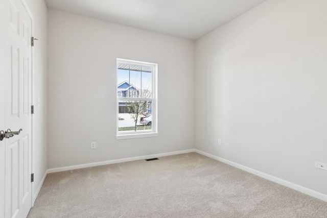 329 N. Aspen Drive, Cortland, IL 60112