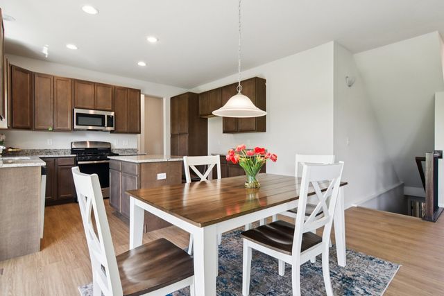 329 N. Aspen Drive, Cortland, IL 60112