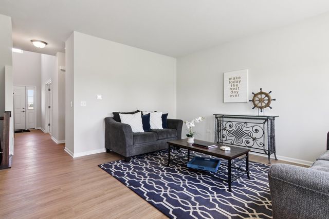 329 N. Aspen Drive, Cortland, IL 60112