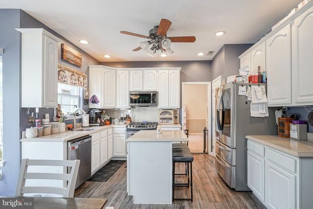 720 TUTOR LN, Williamstown, NJ 08094