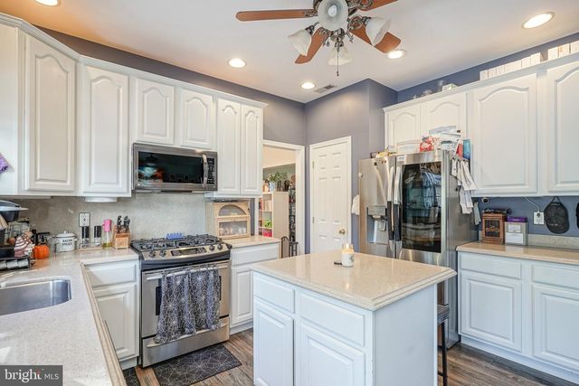 720 TUTOR LN, Williamstown, NJ 08094