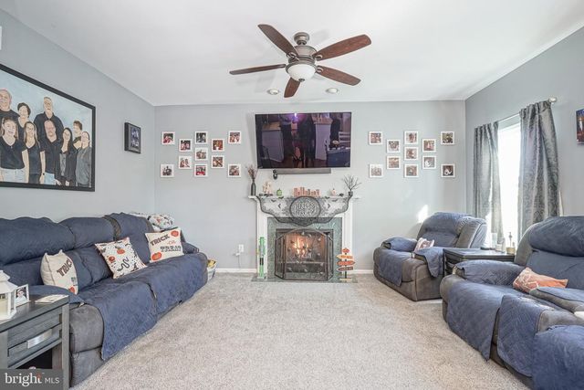 720 TUTOR LN, Williamstown, NJ 08094