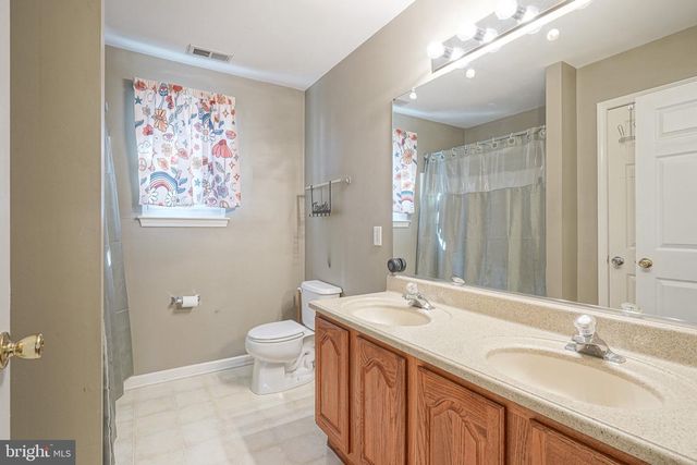 720 TUTOR LN, Williamstown, NJ 08094