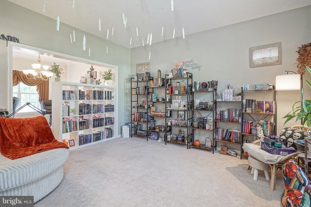720 TUTOR LN, Williamstown, NJ 08094